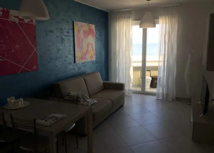 Stella Del Mare * フランカヴィッラ・アル・マーレ